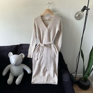 Elegant Cream Long Sleeve Dress